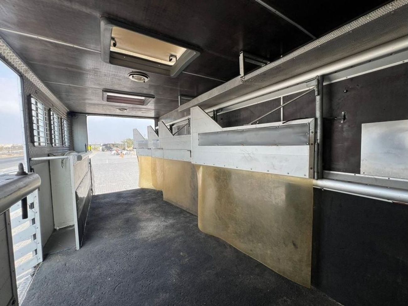 مرسيدس بنز اتيجو ATEGO 817