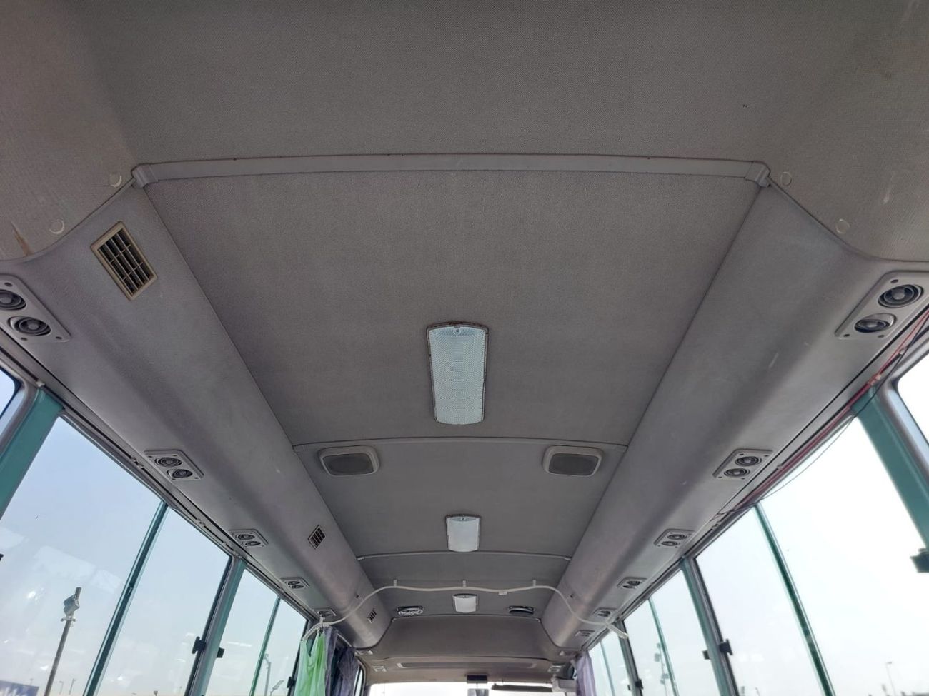 Nissan Civilian (RAMADAN OFFER) NISSAN CIVILIAN BUS RHD 2000 MODEL 4.2 L DIESEL AUTOMATIC(PM01043)