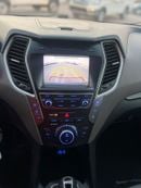 Hyundai Santa Fe STD (NON GCC) 2019 Hyundai Santa Fe - 3.3L V6 - Apple & Android Play - 7 Seater - 42000 Mileage - 41999 AED