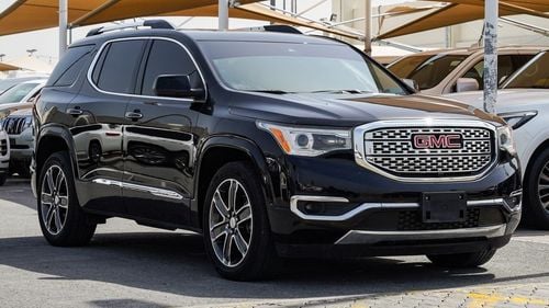 GMC Acadia DENALI