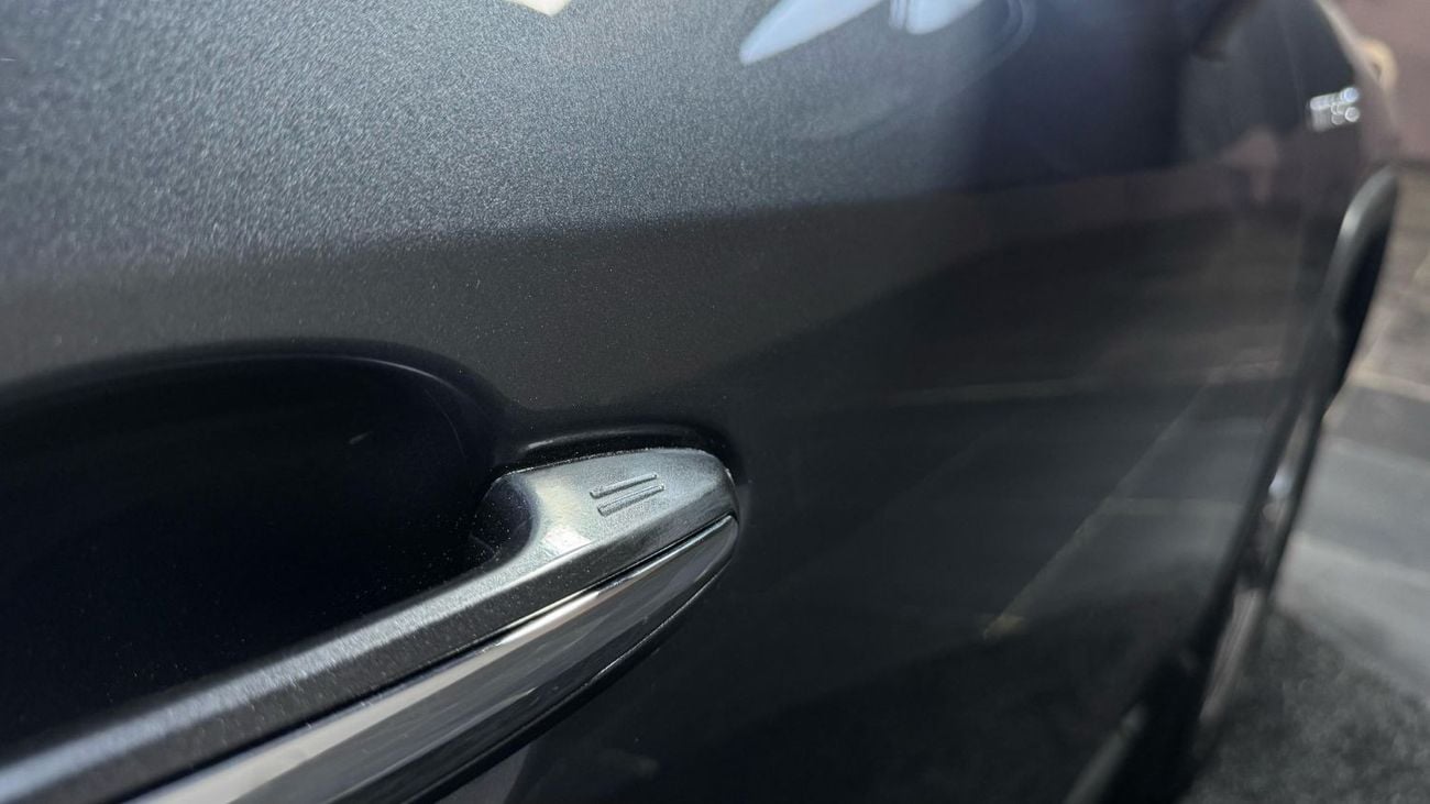 تويوتا راف ٤ HYBRID ,RIGHT HAND DRIVE FULL OPTION SUNROOF