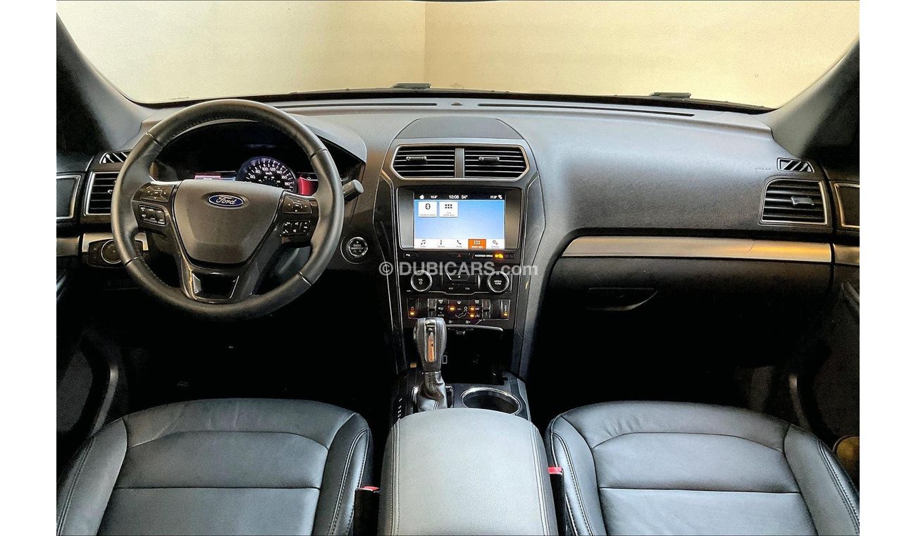 Ford Explorer XLT (Leather)