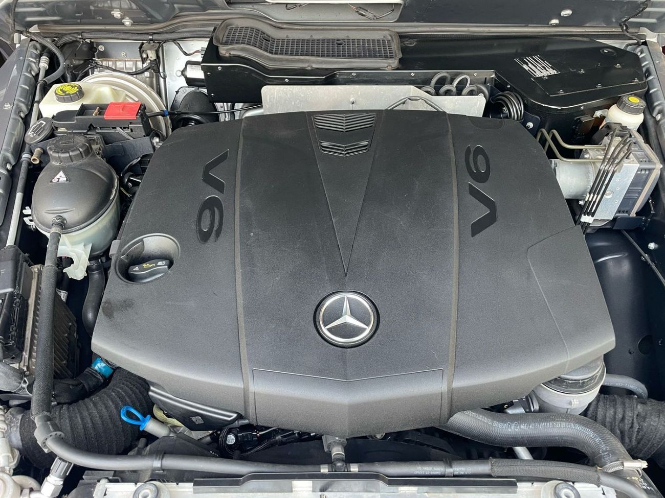 مرسيدس بنز G 350 G350 ,DIESEL 3.0 LITER ,RIGHT HAND DRIVE