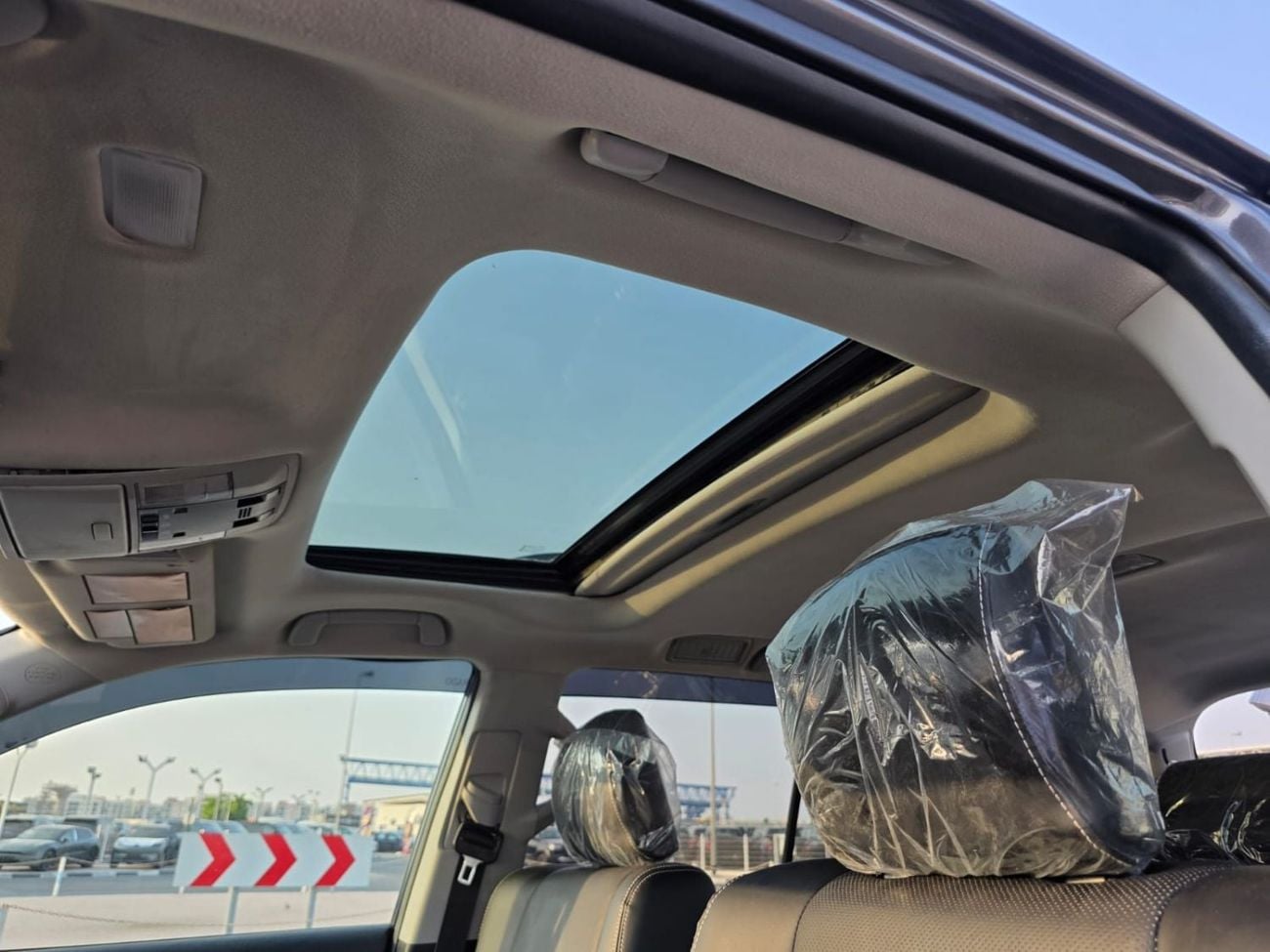Toyota Prado 2019 4WD AT DIESEL = RIGHT HAND