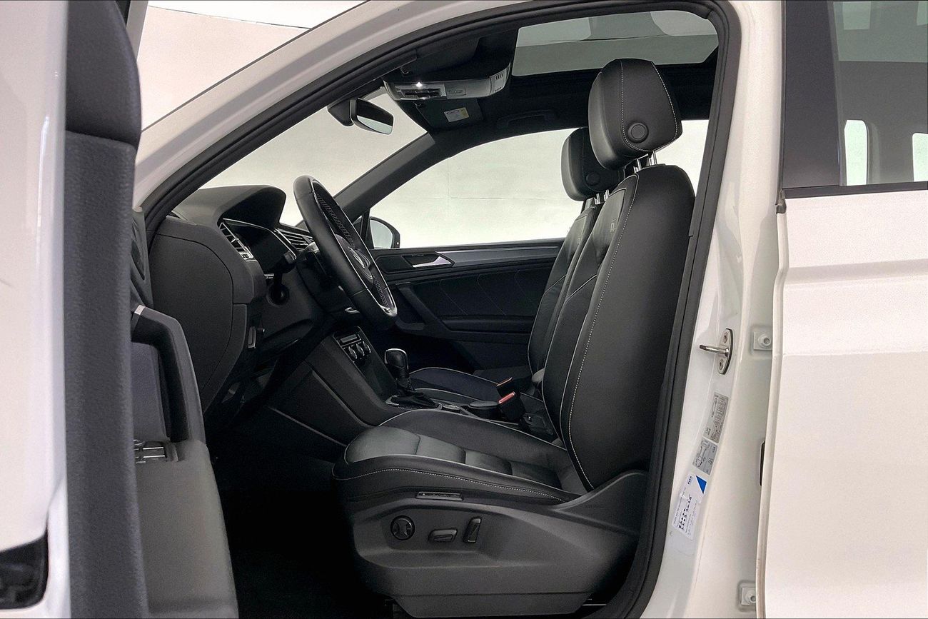 فولكس واجن تيجوان R-Line | شامل الضمان | 0 ﺪﻔﻋﺓ ﺃﻮﻟﻯ