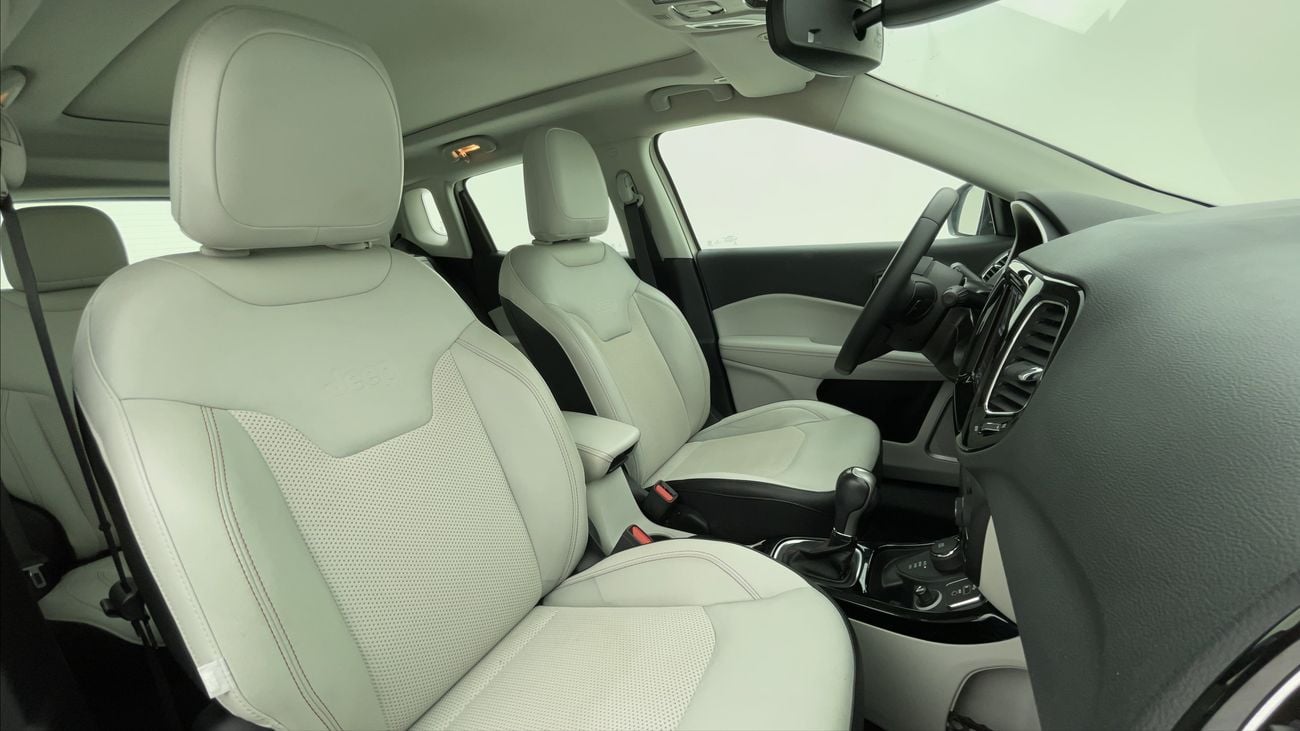 Jeep Compass LIMITED 2.4 | Zero Down Payment | Home Test Drive