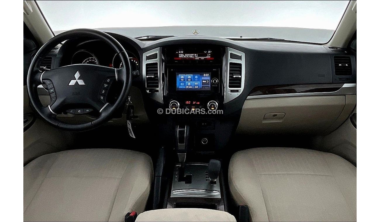 ميتسوبيشي باجيرو GLS Midline