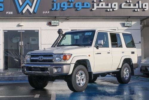 تويوتا لاند كروزر 70 toyota land cruiser hard top 4.0L 2023