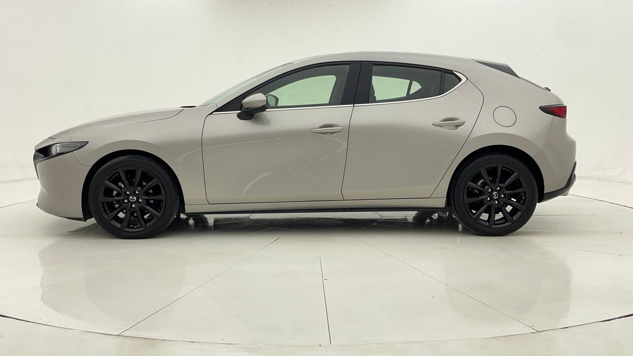 مازدا 3 INTENSE 2 | بدون دفعة مقدمة | اختبار القيادة في المنزل