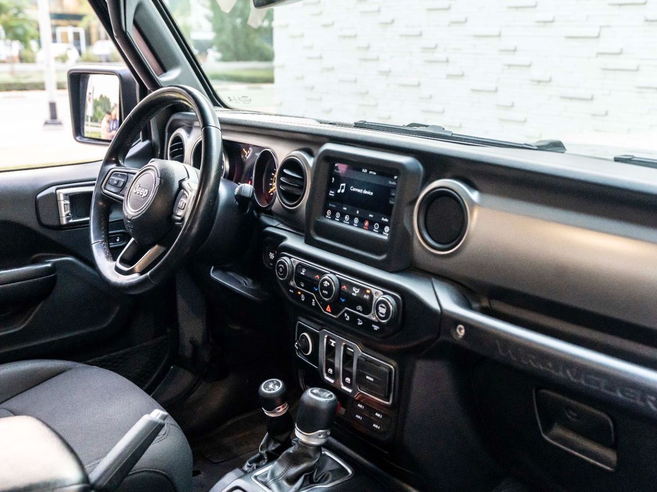 Jeep Wrangler Sport S 3.6L A/T