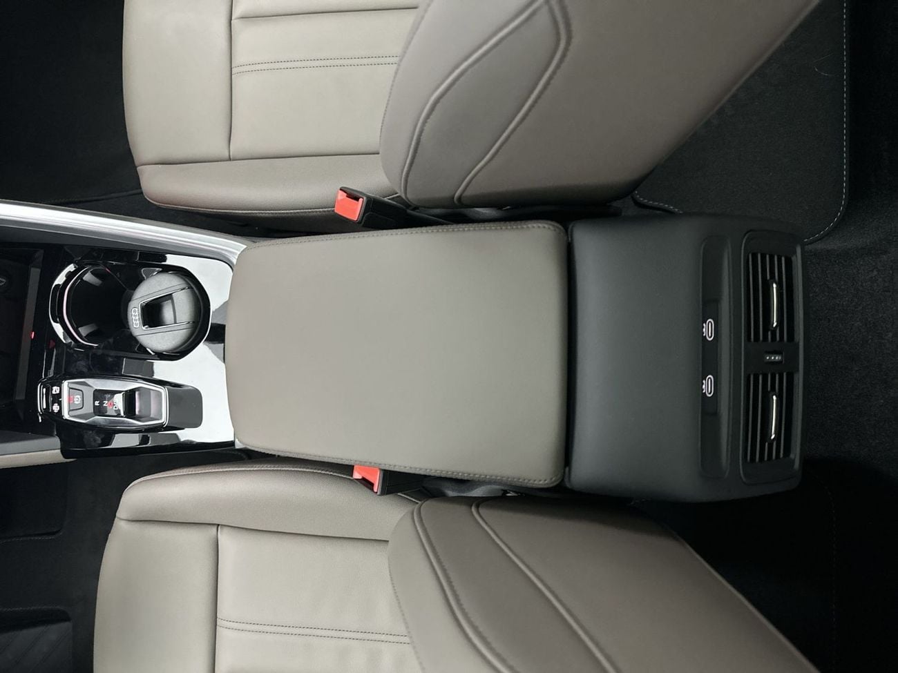 Audi Q5 45 TFSI Quattro 2.0L Q5 Sportback TFSI quattro 204hp S Line (Ref# 102794) - EXCLUSIVE OFFER