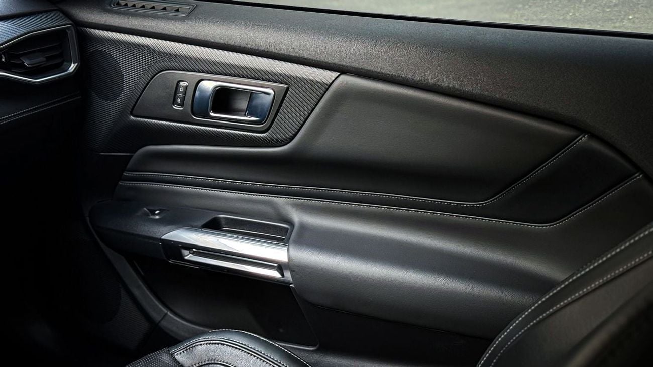 Ford Mustang GT Premium 5.0L (435 HP) Coupe A/T