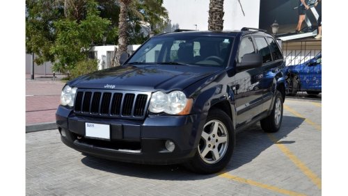 جيب جراند شيروكي Laredo 2009 in Very Good Condition