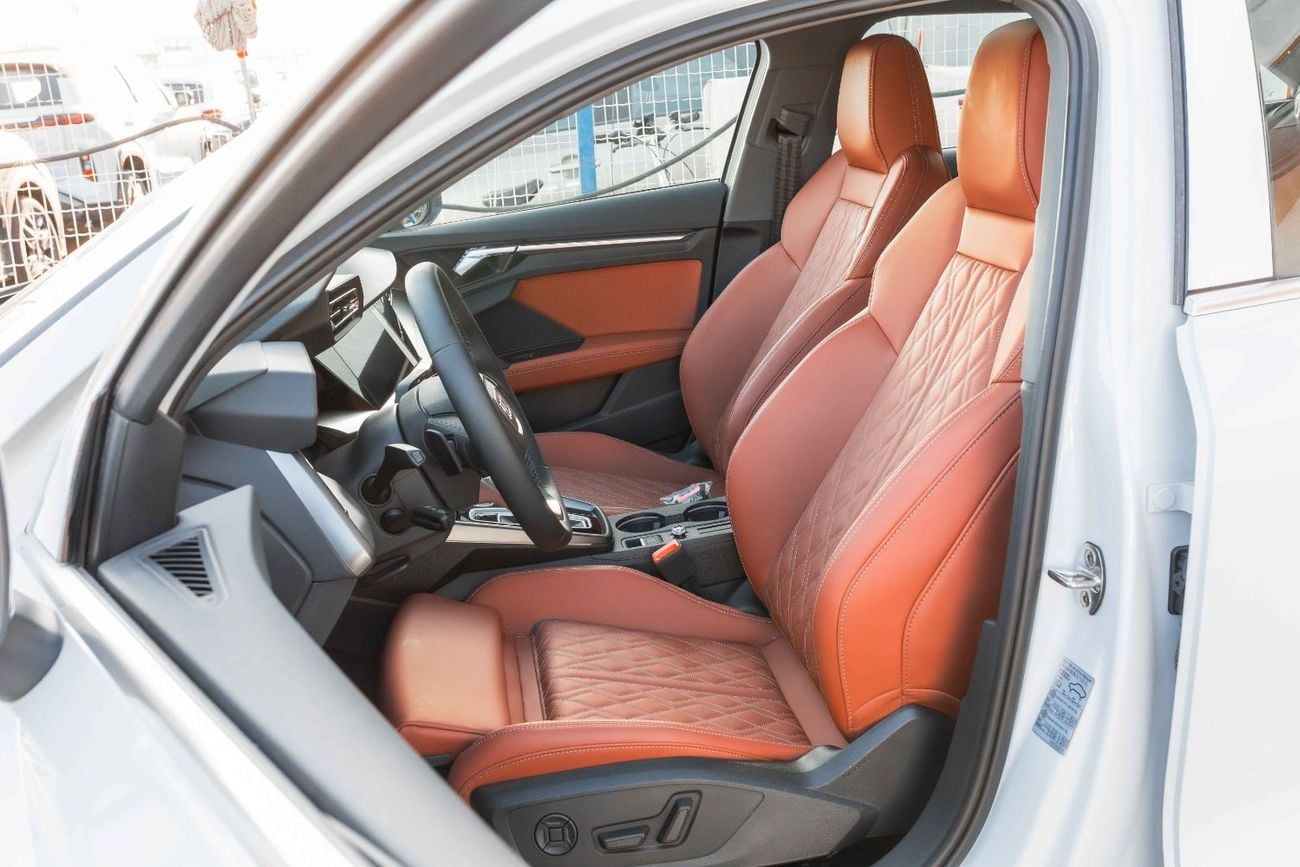 أودي A3 35 TFSI S-LINE