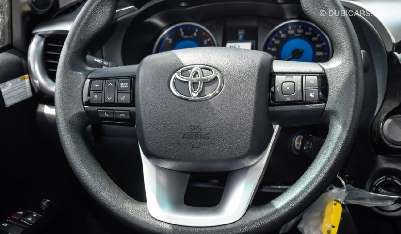 Toyota Hilux تويوتا هايلوكس Diesel SR5 2.4L 4x4 A/T Full options