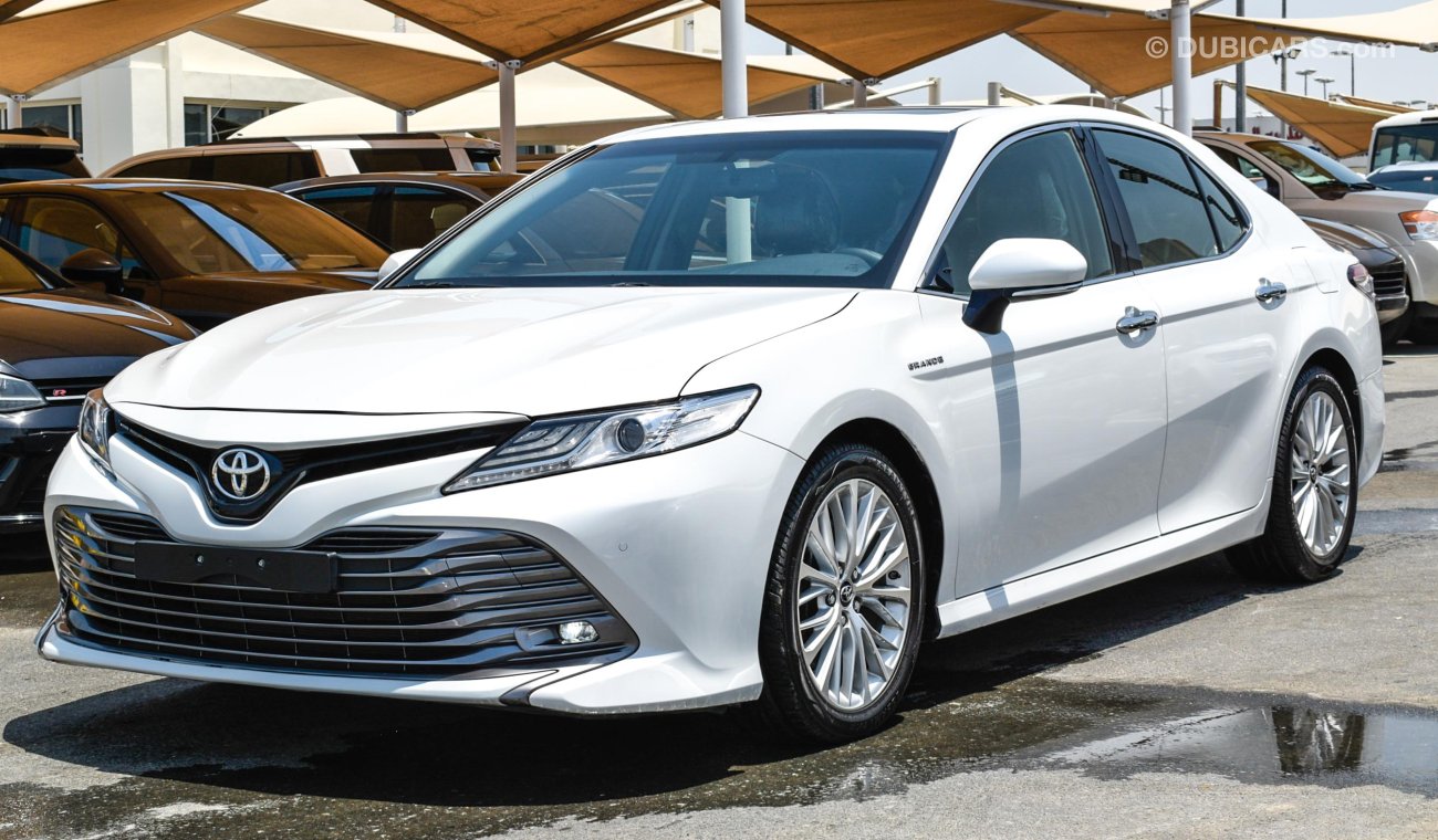 Toyota Camry SE+ V6 GRANDE