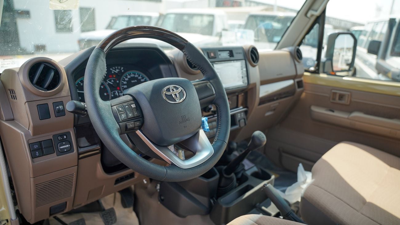 Toyota Land Cruiser Pick Up