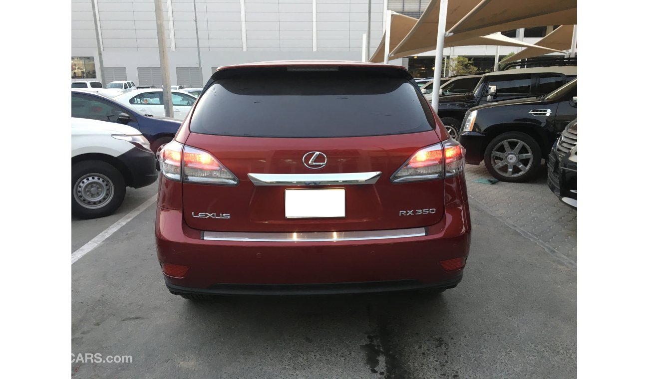 Lexus RX350 we offer : * Car finance services on banks * Extended warranty * Registration / export services