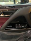 لكزس LS600h Signature