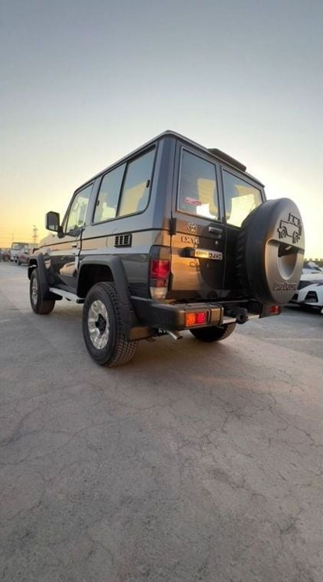 تويوتا لاند كروزر 70 Toyota Landcruiser Pickup, 4.0 CC, Full option, A/T