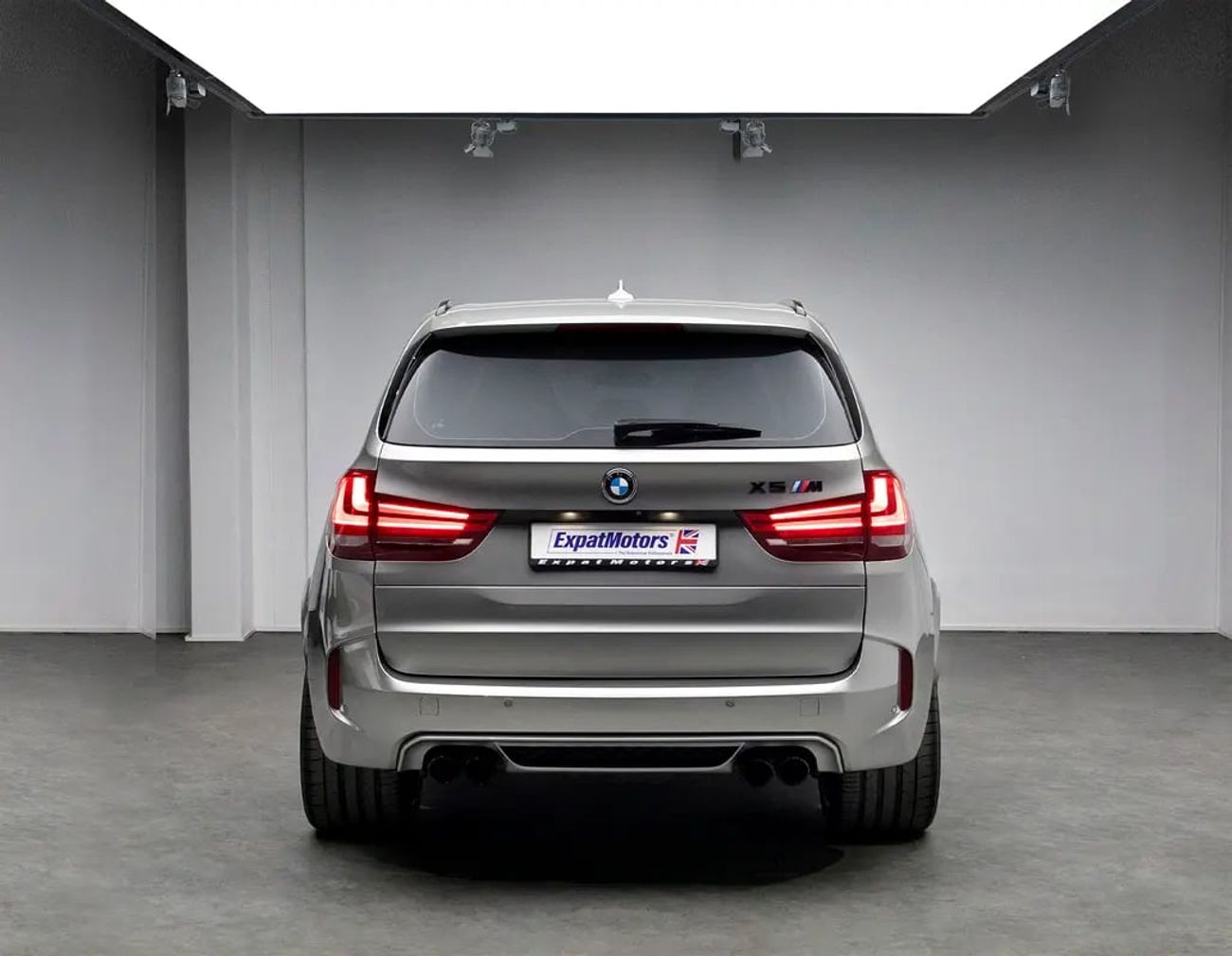 بي أم دبليو X5 M v