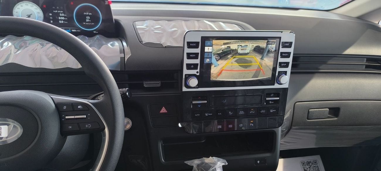 هيونداي ستاريا STARIA 2.2L DIESEL 11 SEATER PRESTIGE