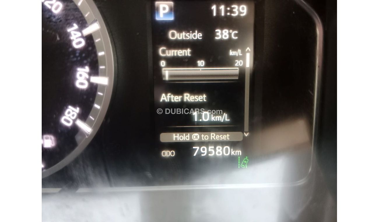 Toyota Hiace TOYOTA HIACE VAN RIGHT HAND DRIVE(PM02295)