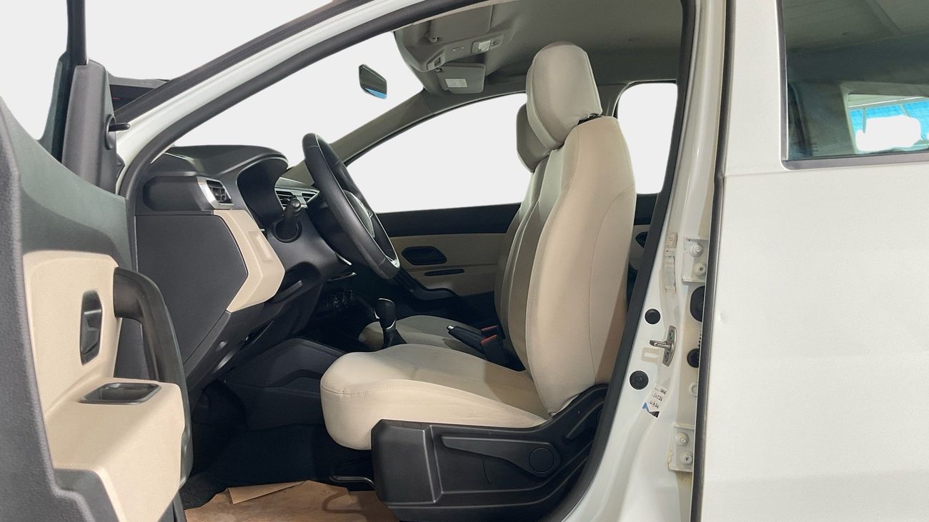 رينو داستر 1.6 L 115 2WD AUTO PE ABS | شامل الضمان | 0 ﺪﻔﻋﺓ ﺃﻮﻟﻯ
