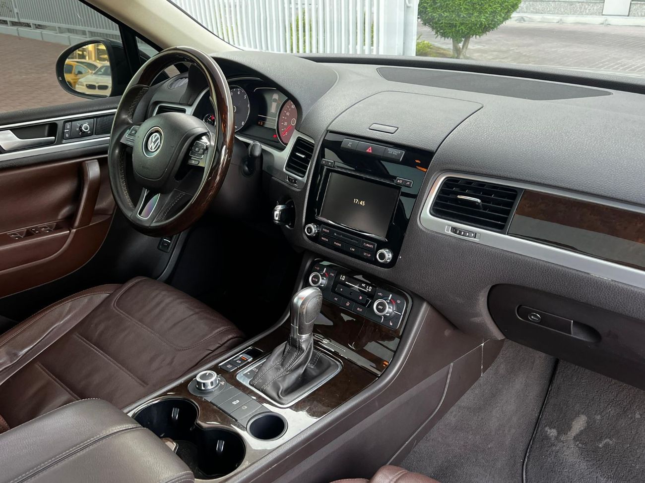 Volkswagen Touareg TOUAREG 2014 GCC V6 PERFECT CONDITION // ACCIDENT FREE // FULL OPITION