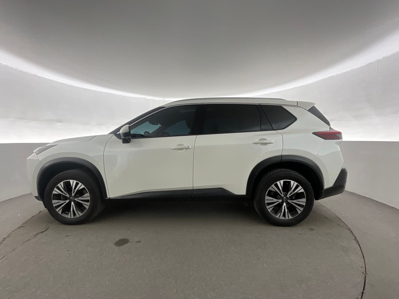 نيسان إكس تريل SV4 | National Day Celebration | شامل الضمان | 0 ﺪﻔﻋﺓ ﺃﻮﻟﻯ