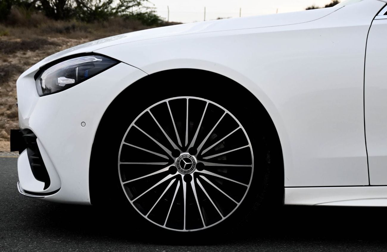 Mercedes-Benz C 200 MERCEDES C200 2022 GCC  accident-free Excellent Condition 2415 AED Monthly