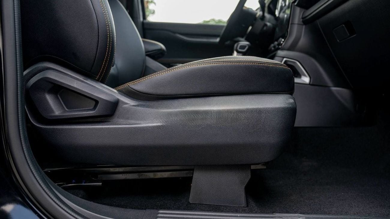 Ford Ranger FORD RANGER DC WILDTRAK 2.0D AT 4X4 MY2023 – BLACK