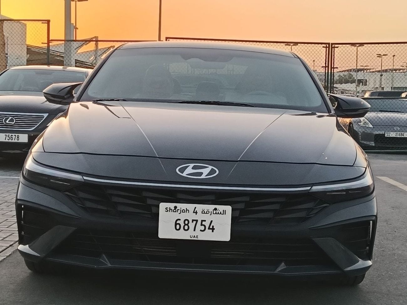 هيونداي إلانترا GL 2.0L