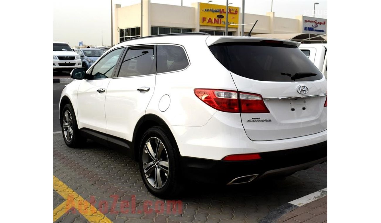 Hyundai Santa Fe WHITE 2015 GCC PANORAMA LETHER NO PAIN NO ACCIDENT PERFECT