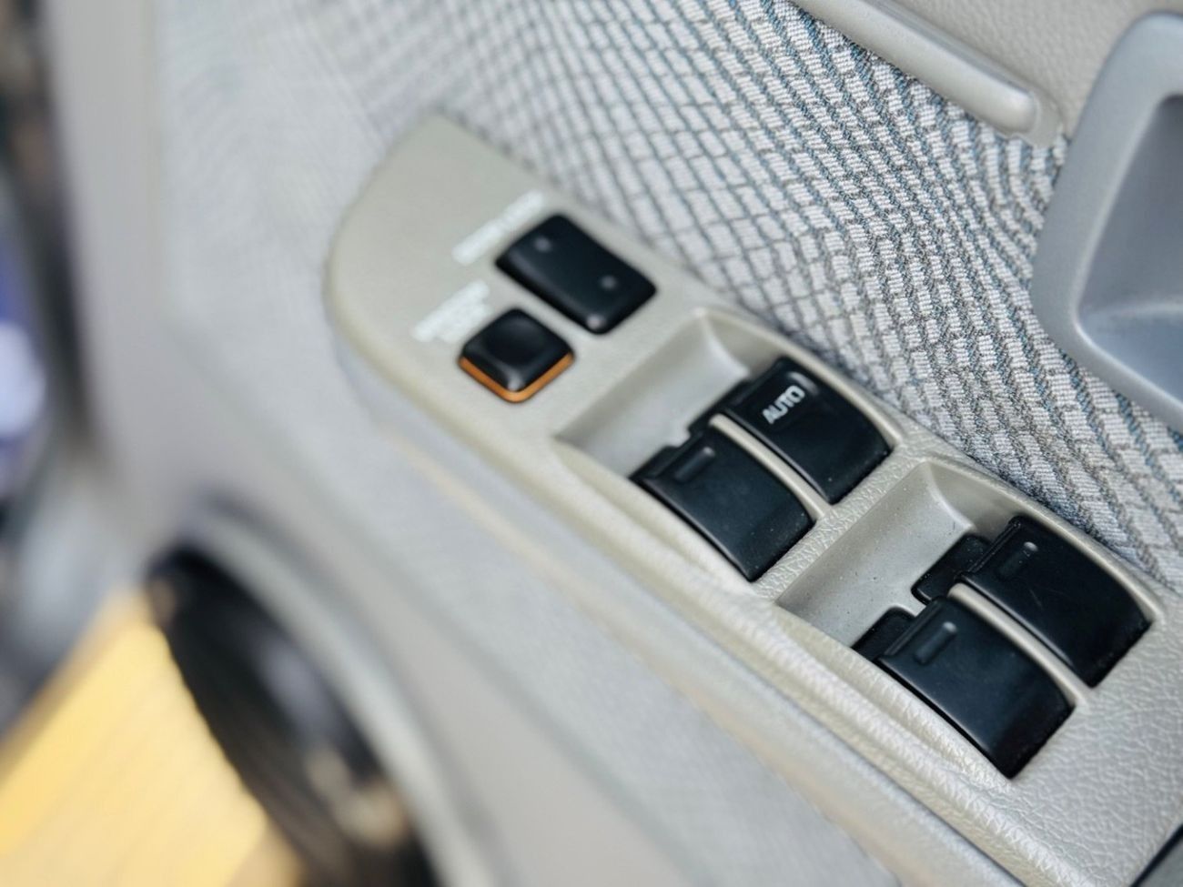 Toyota Land Cruiser Pick Up Toyota Land Cruiser pickup 2017 RHD diesel v8 full options and upgraded