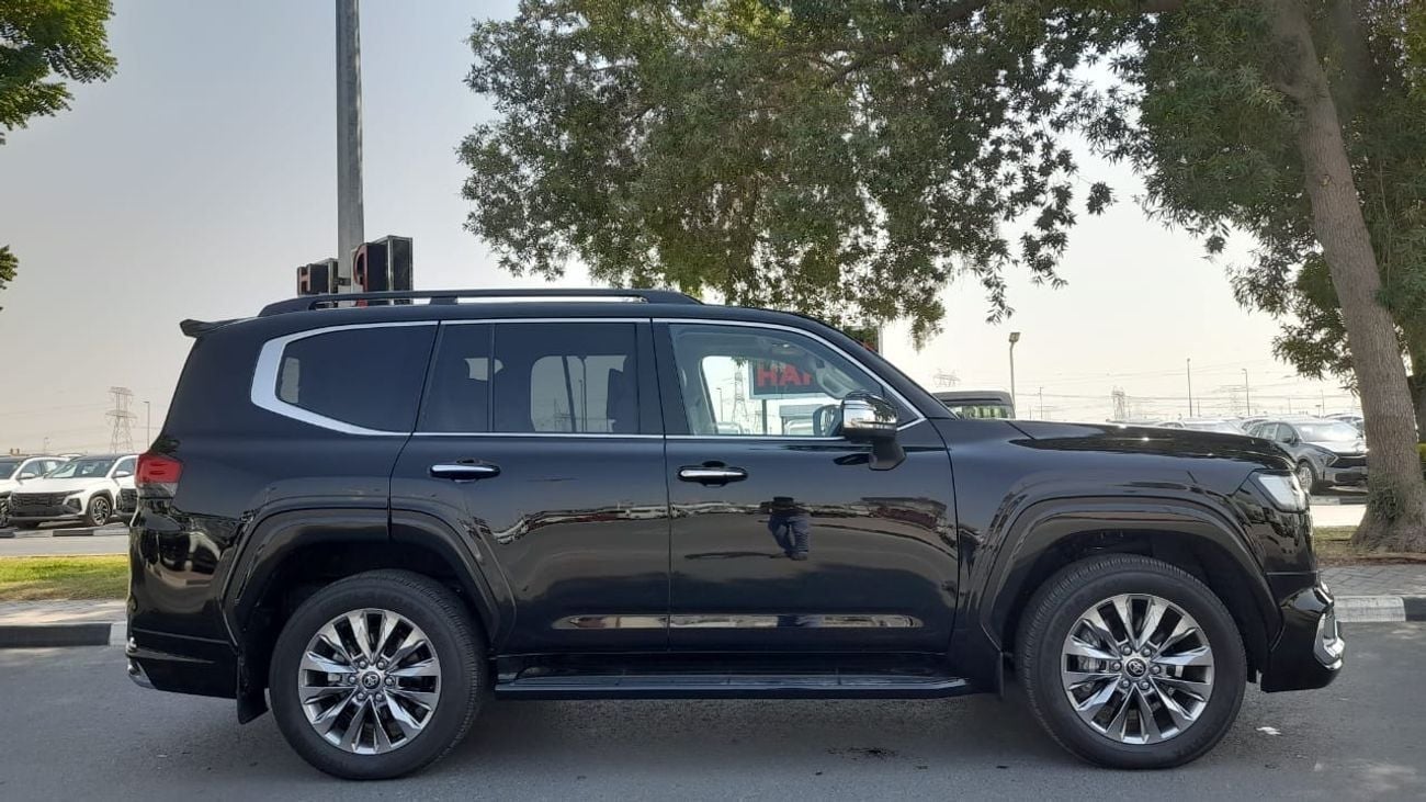 تويوتا لاند كروزر Right-Hand drive Diesel ZX black with biege