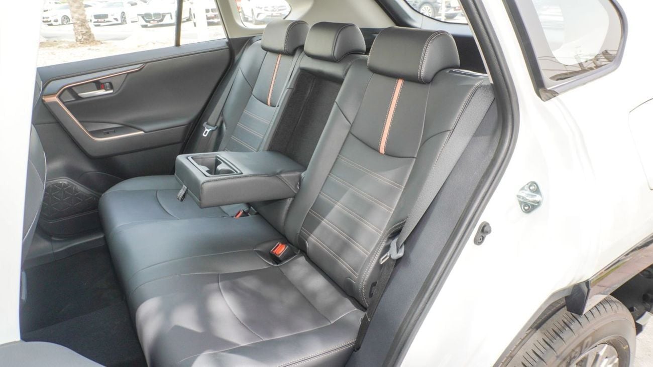 Toyota Wildlander Toyota Wildlander 2.0L CVT 4WD Luxuty Plus Edition - 2025 (Export)