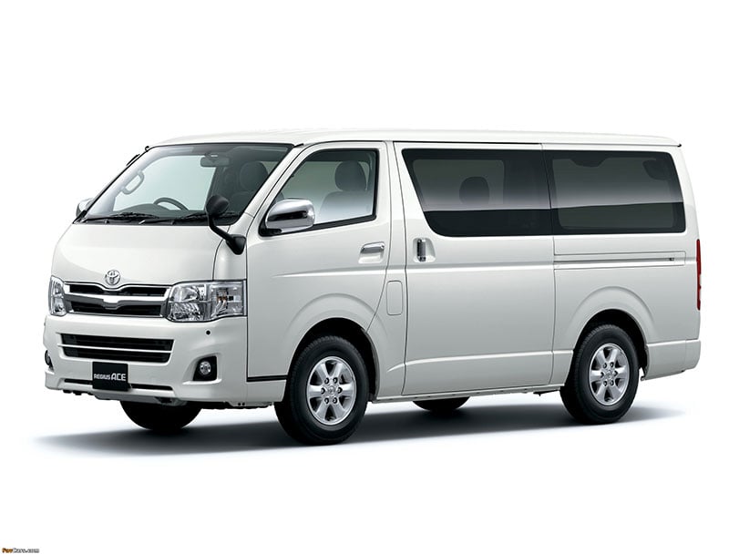 Toyota Regius cover - Front Left Angled