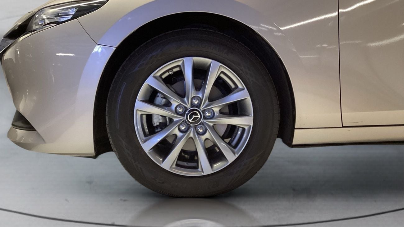 Mazda 3 2.0 SELECT AUTO | Guaranteed Warranty | 0 Down Payment