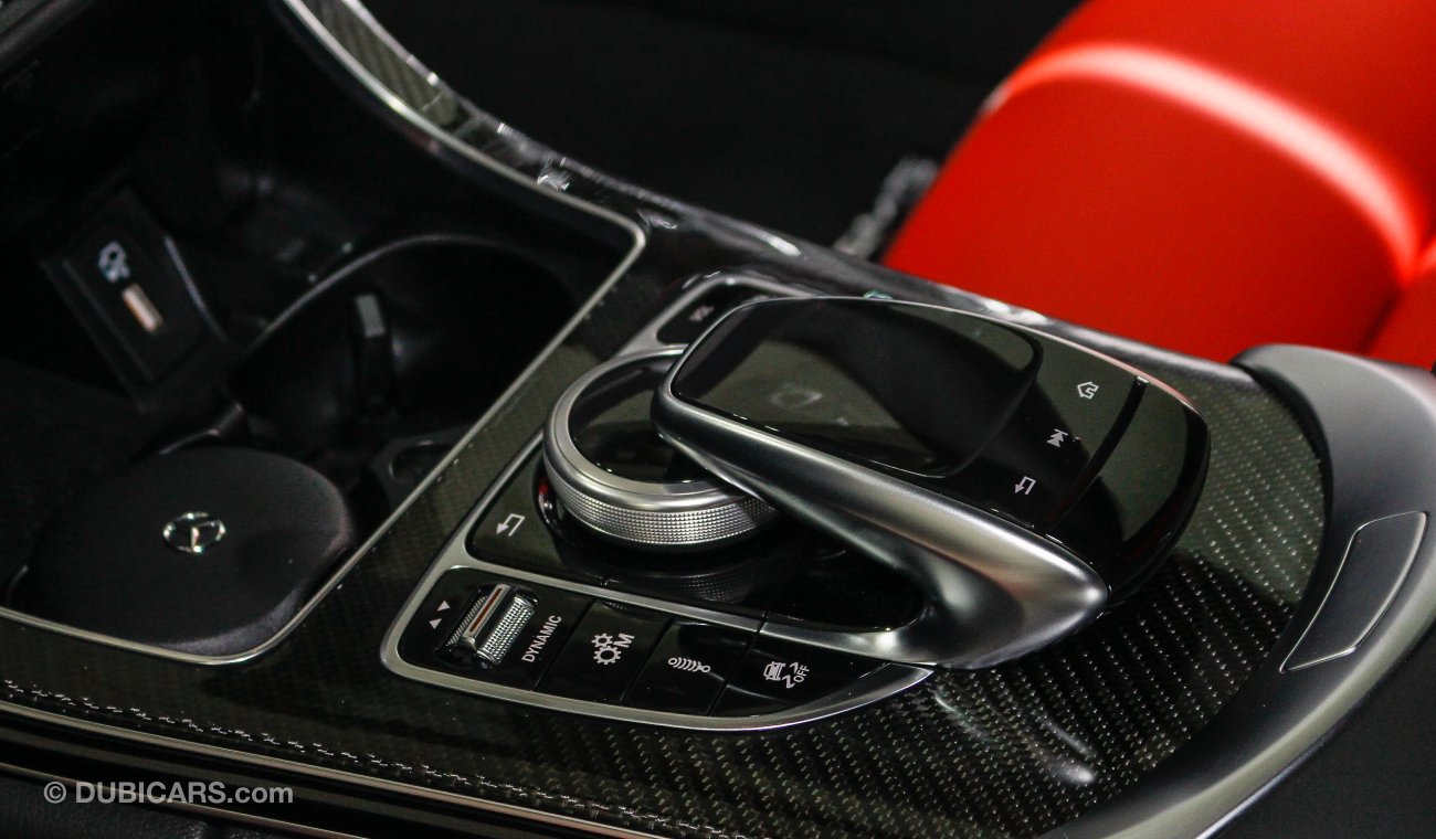 Mercedes-Benz C 63 Coupe S V8 Biturbo