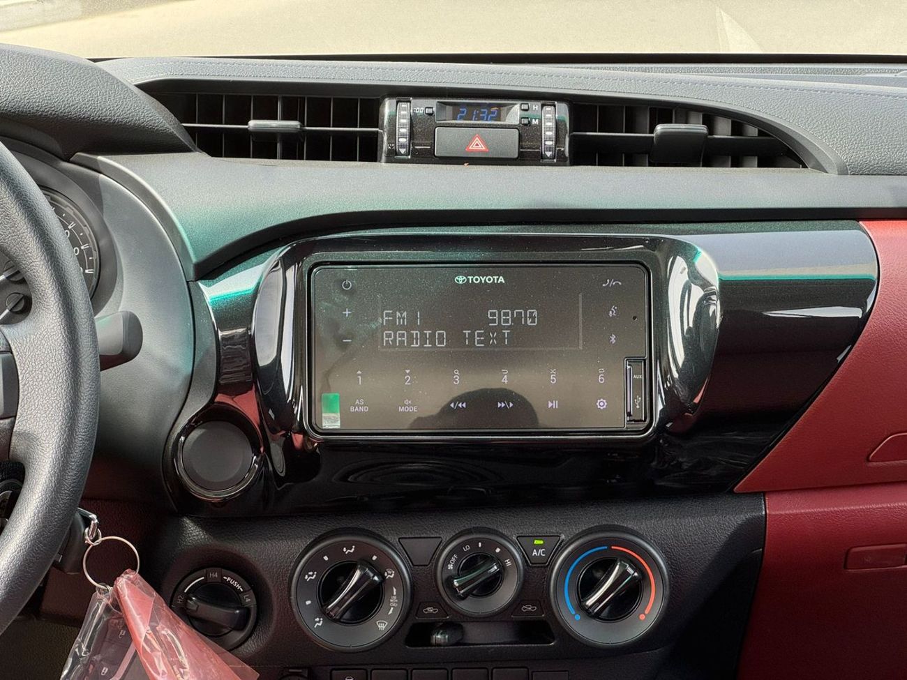 Toyota Hilux 2025 TOYOTA HILUX GLX DOUBLE CABIN 2.4L DIESEL MANUAL 4WD