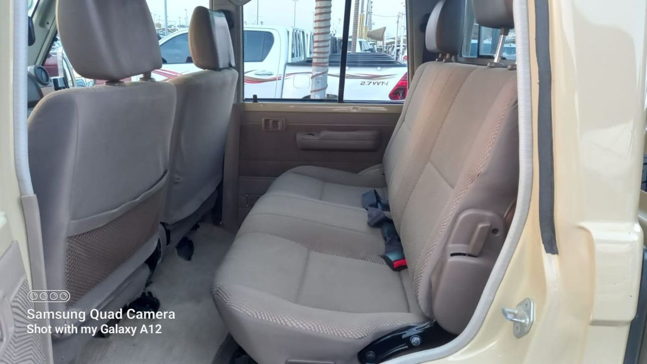 تويوتا لاند كروزر بيك آب TOYOTA LAND CRUISER PICKUP DOUBLE CABIN engine 4.0 V6 4x4 manual clean car without accident very goo