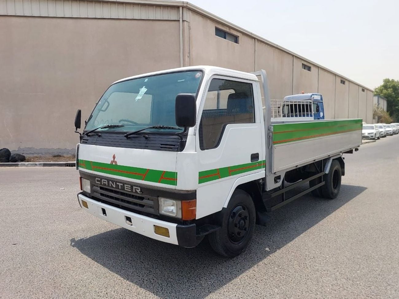 Mitsubishi Canter