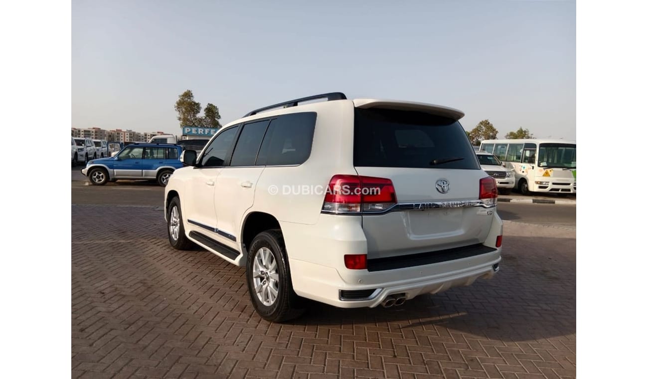 تويوتا لاند كروزر TOYOTA LAND CRUISER RIGHT HAND DRIVE (PM1544)