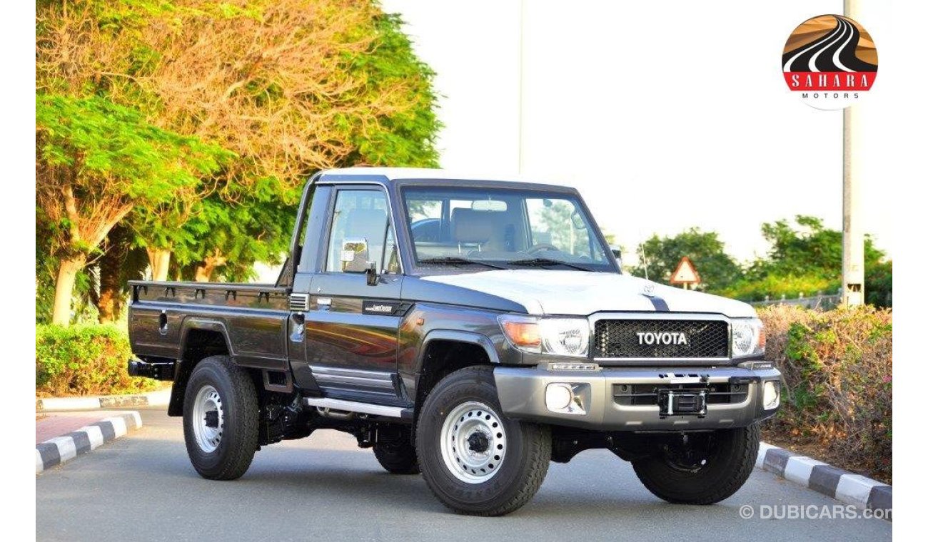 Toyota Land Cruiser Pick Up LX V6 4.0L Petrol 4WD Manual Transmission