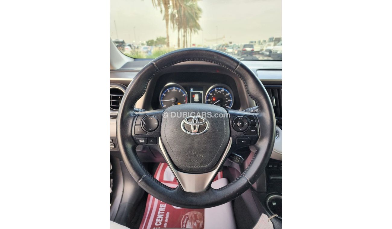 تويوتا راف ٤ TOYOTA RAV4 LIMITED FULL OPTION