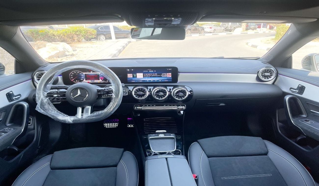 Mercedes Benz CLA 200 PREMIUM PLUS 1.3L COUPE -4CYL 165HP  GARGASH