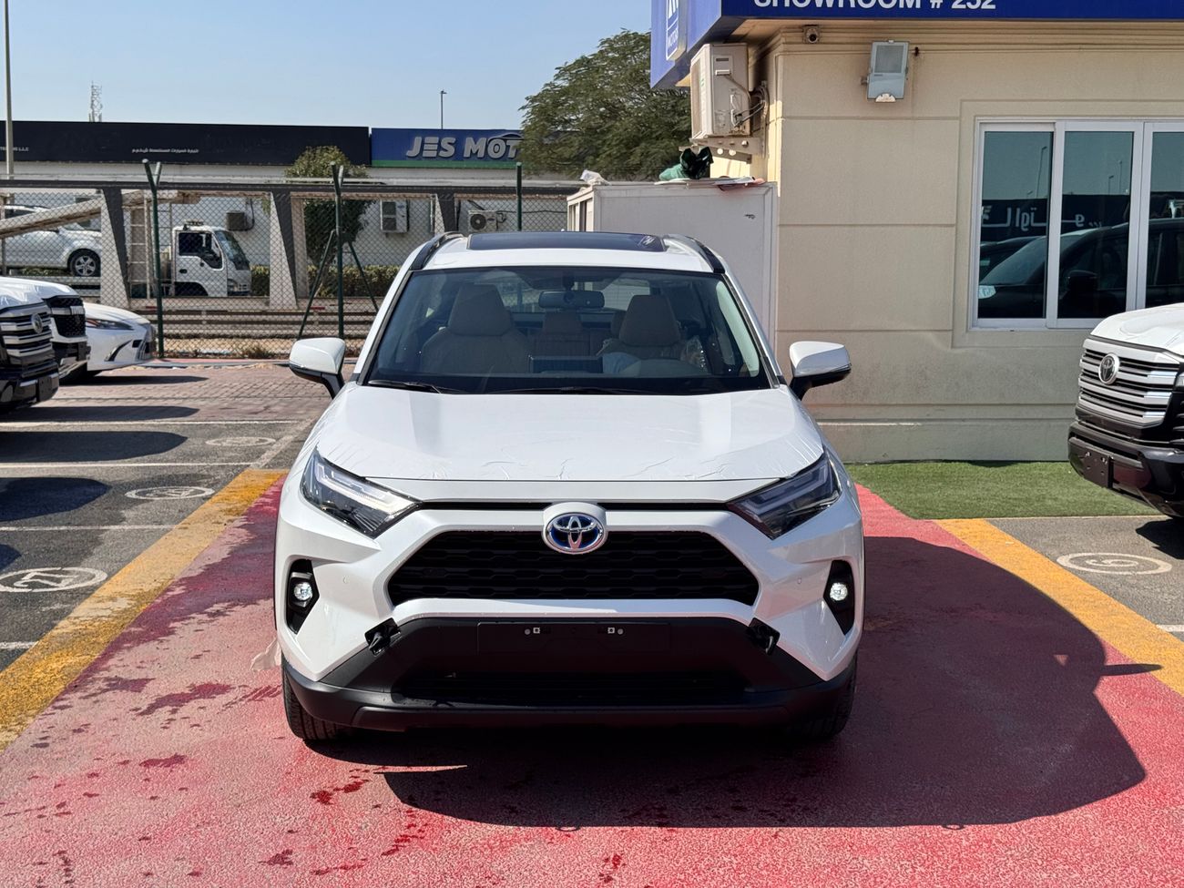 Toyota RAV4 HYBRID 2024 AWD 2.5L CUV BRAND NEW GCC 0KM