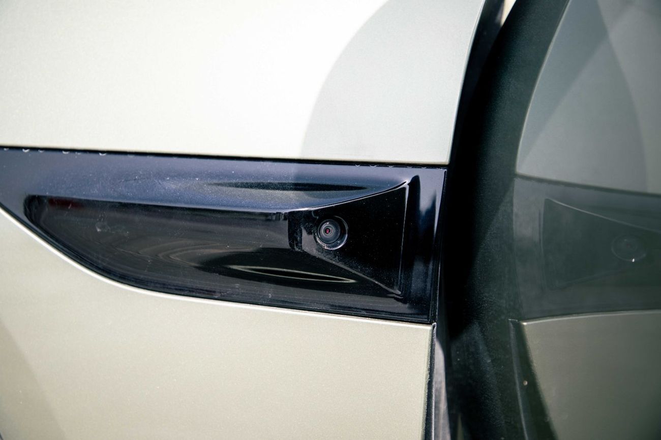 Xiaomi SU7 2024 XIAOMI SU7 PRO - Green inside Grey