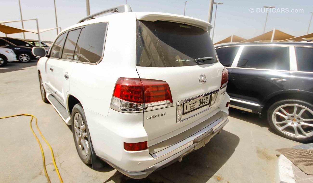 Lexus LX570 S